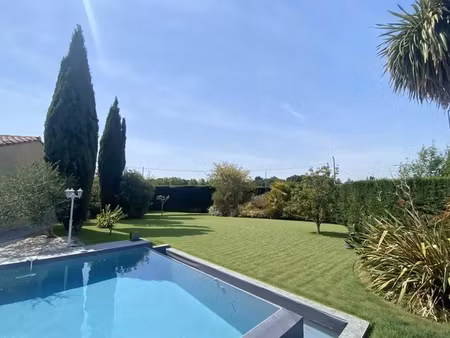 (31 790) - saint sauveur - plain pied - 5 pieces - terrain 978 m2 - piscine - piscine a de