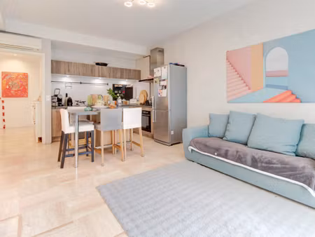 lanterne – nice ouest : 2/3 pièces 52 12 m² avec cave