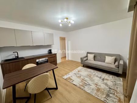 agréable appartement rénové  résidence calme et recherchée
