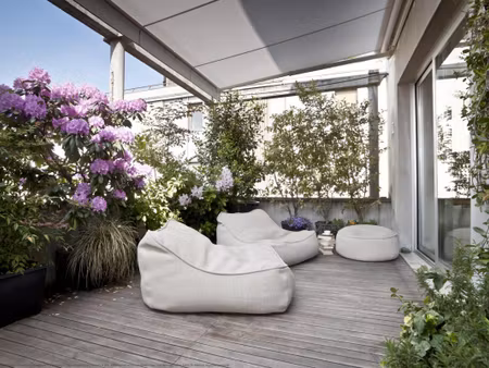 ** emplacement recherché – 3 pièces familial avec terrasse au cœur des docks**