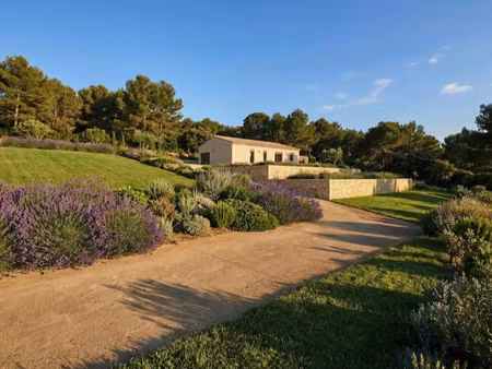 dernier terrain constructible disponible sur la commune d’aiglun