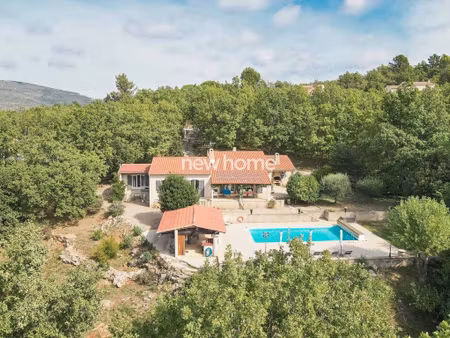 maison de luxe de 7 pièces en vente à fayence  france