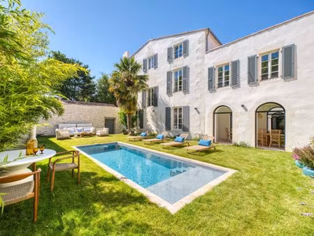 maison de luxe de 14 pièces en vente saint-martin-de-ré  nouvelle-aquitaine