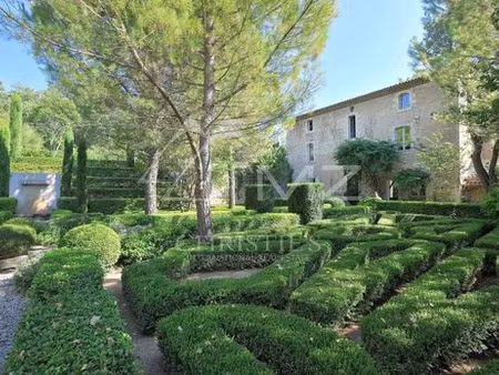 maison de campagne exclusive de 700 m2 en location apt  france