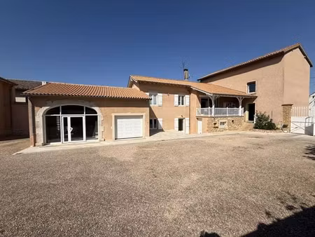 maison de luxe de 8 pièces en vente à mâcon  france