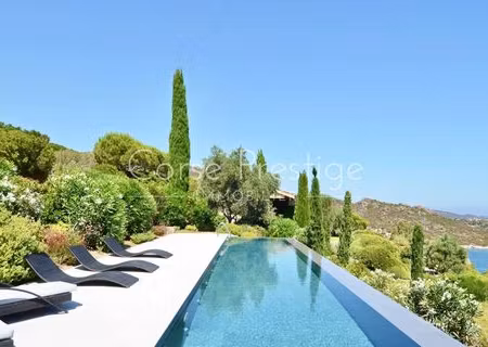 maison de luxe de 400 m2 en location saint-florent  france