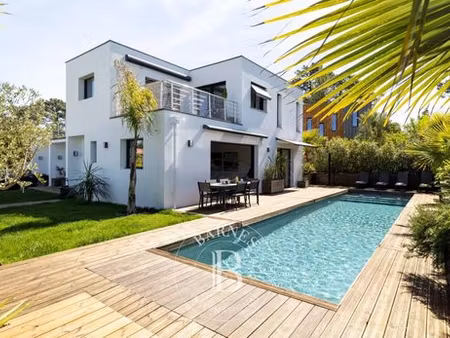 maison de luxe 3 chambres en location à anglet  nouvelle-aquitaine