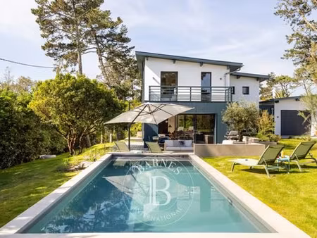 maison de 5 pièces de luxe en location à anglet  france