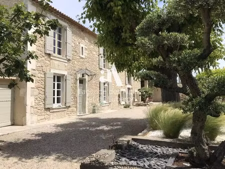 maison de campagne exclusive de 500 m2 en location saint-étienne-du-grès  france