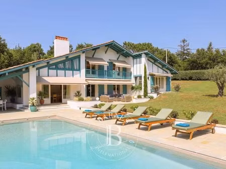 maison de luxe de 310 m2 en location arcangues  france