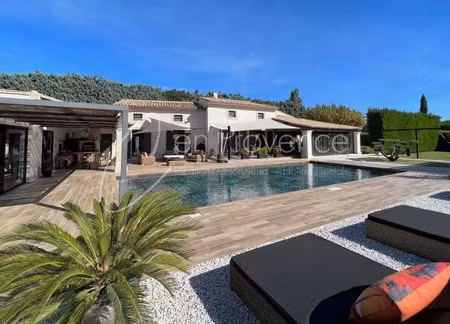 villa de luxe de 3 chambres en location l'isle-sur-la-sorgue  provence-alpes-côte d'azur