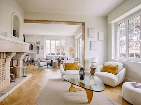 villa de luxe de 9 pièces en location deauville  normandie