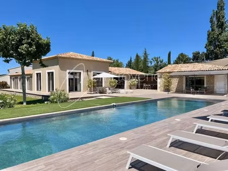 villa de luxe de 5 chambres en location cabrières-d'avignon  france