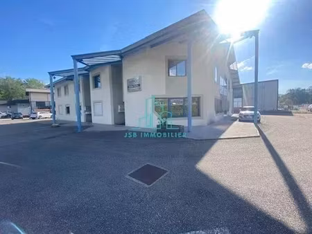 prestigieux bureau en vente challes-les-eaux  france