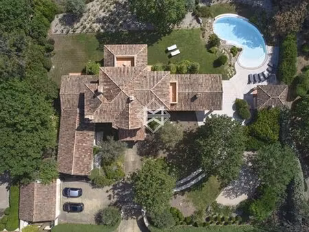 villa de 4 chambres de luxe en location tourrettes  provence-alpes-côte d'azur