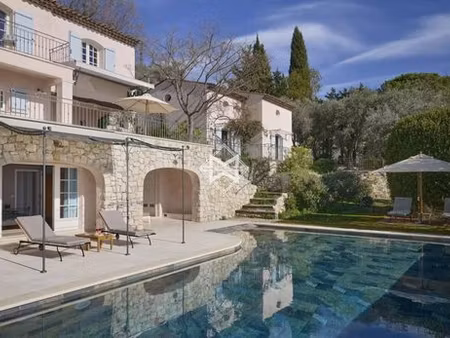 maison de luxe de 453 m2 en location châteauneuf-grasse  provence-alpes-côte d'azur