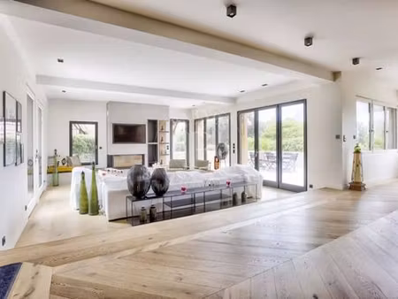 villa de luxe de 5 pièces en location deauville  france