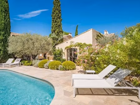 maison de 5 chambres de luxe en location à maubec  france