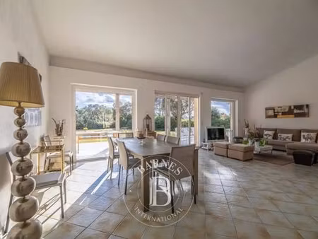 villa de 5 chambres de luxe en location lecci  corse