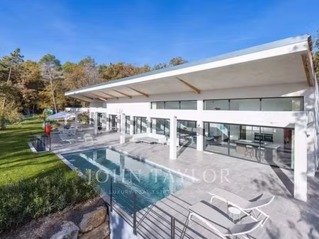 maison de prestige de 220 m2 en location roquefort-les-pins  provence-alpes-côte d'azur