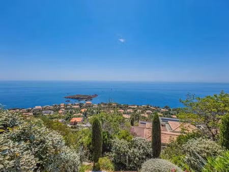 villa de luxe de 7 pièces en location saint-raphaël  provence-alpes-côte d'azur