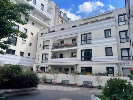 appartement de 3 pièces de luxe en vente à belleville  père-lachaise  ménilmontant  france