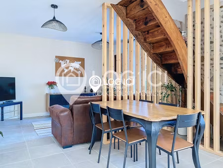 appartement t3 duplex meublé - pau - parking - jardin - 2 ch