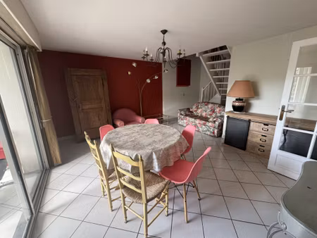 bel appartement meuble t2 bis de 59.39 m2 avec terrasse  cav