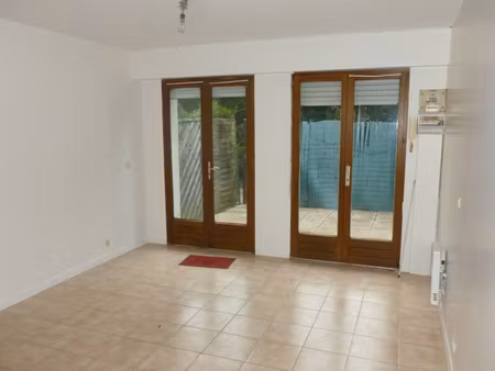 appartement 1 pièces 25 m² à vendre / acheter pontault-combault 77340 ? | era immobilier