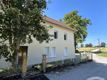 appartement f3 à louer - 4 pièces - 90 82 m2 - damprichard - 25 - franche-comte