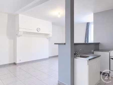 appartement f1 à louer - 1 pièce - 43 07 m2 - plumaudan - 22 - bretagne