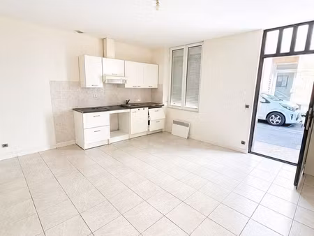 appartement t1 à vendre - 1 pièce - 34 m2 - bordeaux - 33 - aquitaine