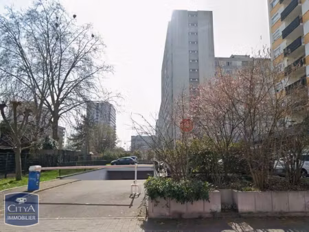 parking à louer - strasbourg (67) - 103€