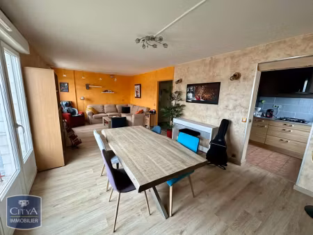 appartement à louer 3 pièces 72.71 m² - châteauroux (36) - 650€