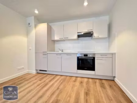 appartement à louer 2 pièces 40.76 m² - metz (57) - 730€