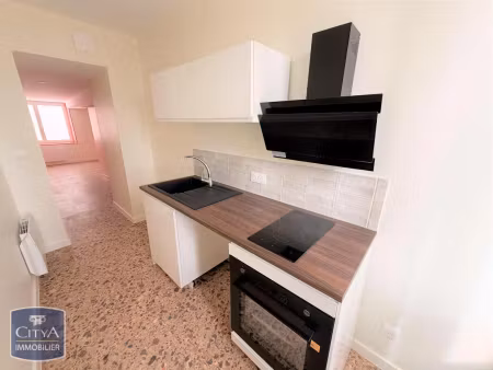 appartement à louer 1 pièce 28 m² - laon (02) - 500€