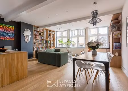 duplex de caractère au dernier étage desservi par ascenseur