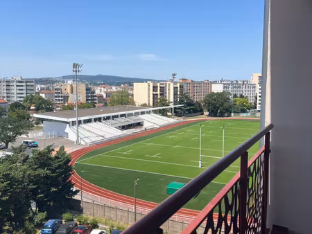 t3 lumineux de 68 m² au dernier étage - jardin privatif  balcons