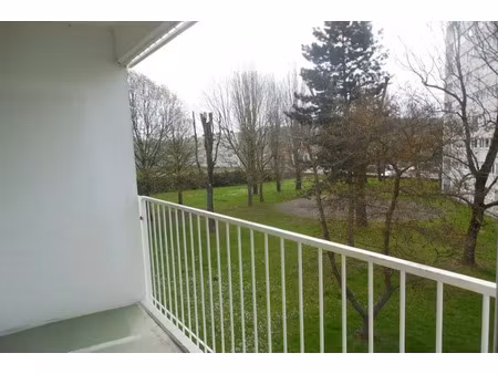 vente appartement 4 pièces 76 m² à pont-a-mousson (54700)  69 600 €