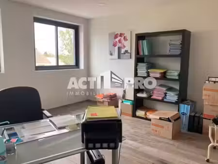 vente bureau banyuls-dels-aspres 66300 - - surface privée