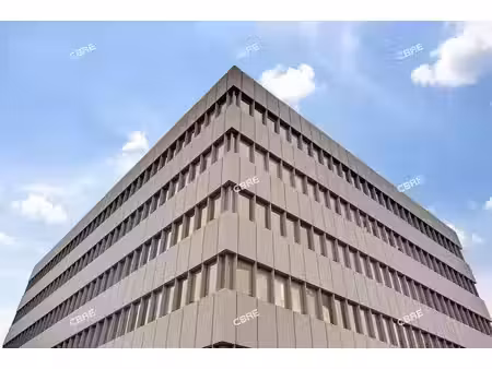 location bureau romainville 1 357 m²