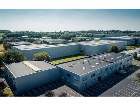 location bureau roncq 95 m²