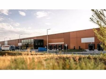 vente/location entrepôt / local d'activités etoile sur rhone 9 874 m²