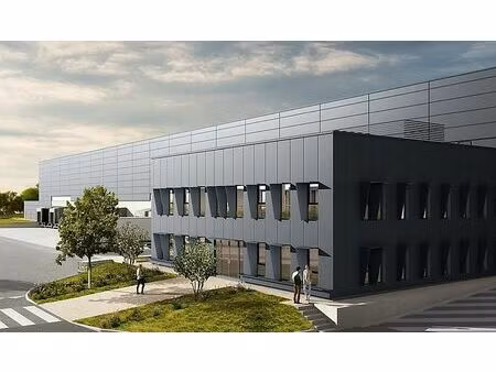 location entrepôt / local d'activités laon 136 000 m²