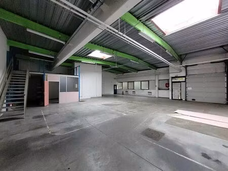 location local d'activités bondoufle 1 225 m²
