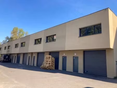 location local d'activités fleurieu sur saone 3 483 m²
