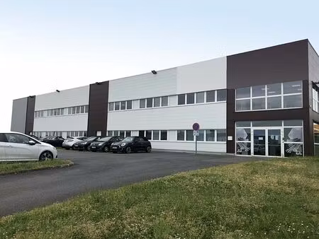 vente/location local d'activités la sentinelle 3 247 m²