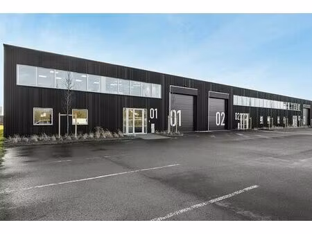 location local d'activités roncq 1 820 m²