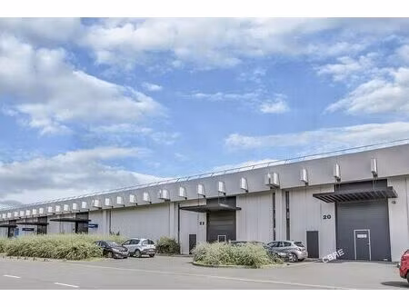 location local d'activités rungis 18 675 m²