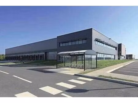 location local d'activités vemars 2 000 m²